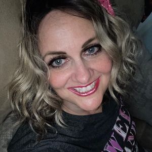 Meet your Posher, Julie